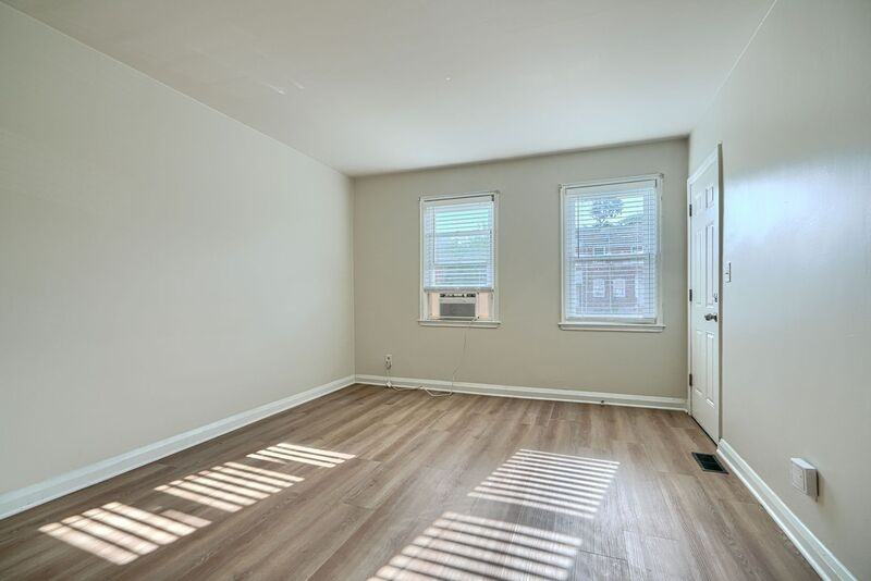 2976 Cornwall Rd #1 - Photo 6 of 24