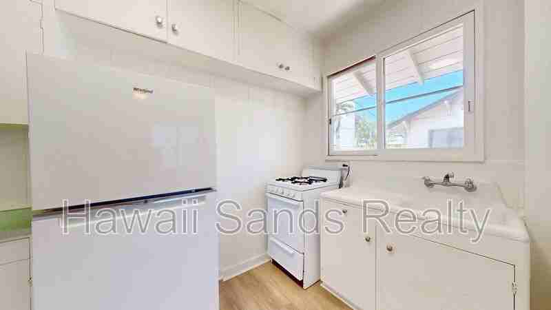 1816 Citron St #A - Photo 4 of 26
