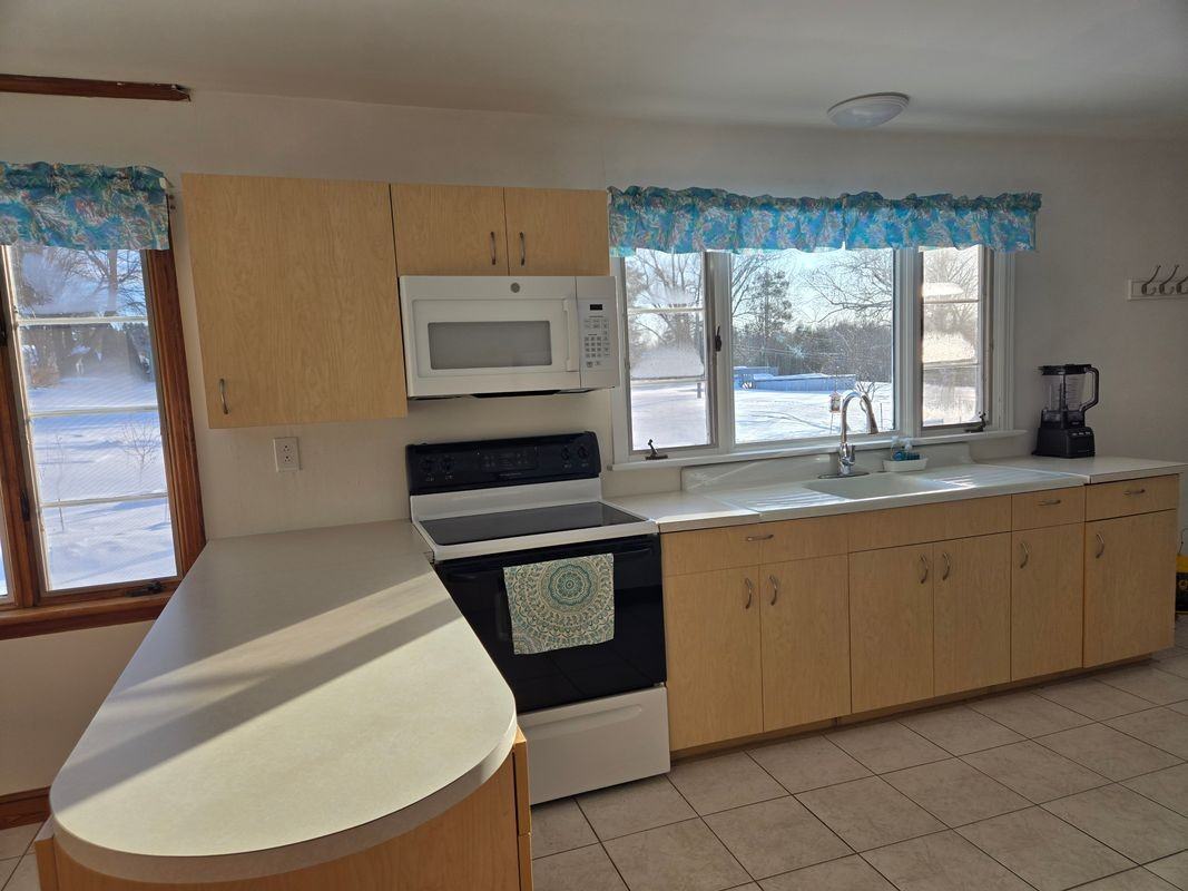 74 Indian Hill Ave - Photo 5 of 12