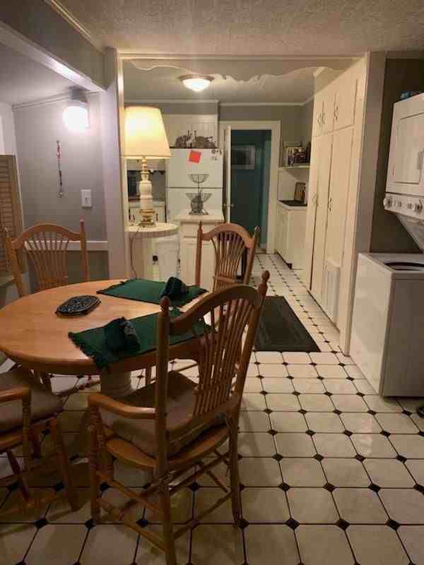 437 N Washington St - Photo 5 of 5