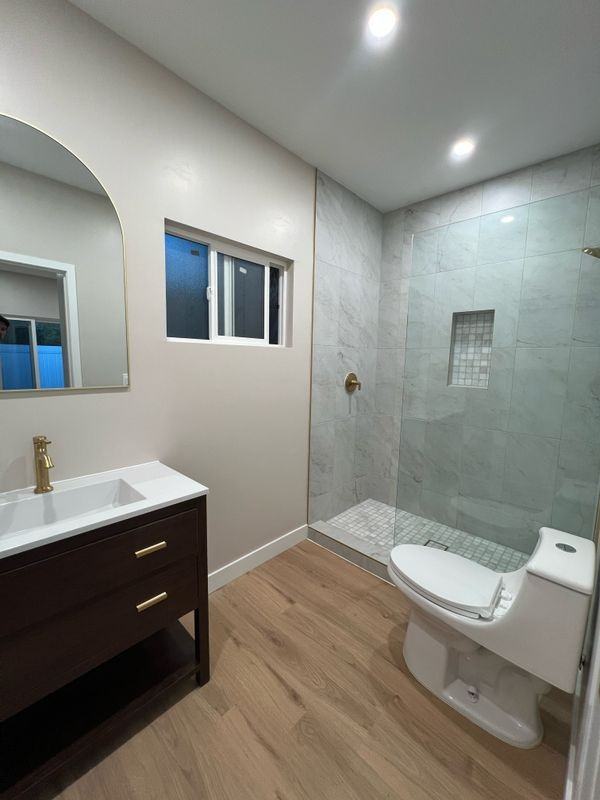 10904 Darby Ave - Photo 6 of 10