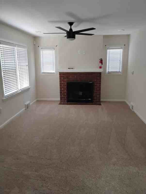 4222 Elderon Ave - Photo 4 of 15