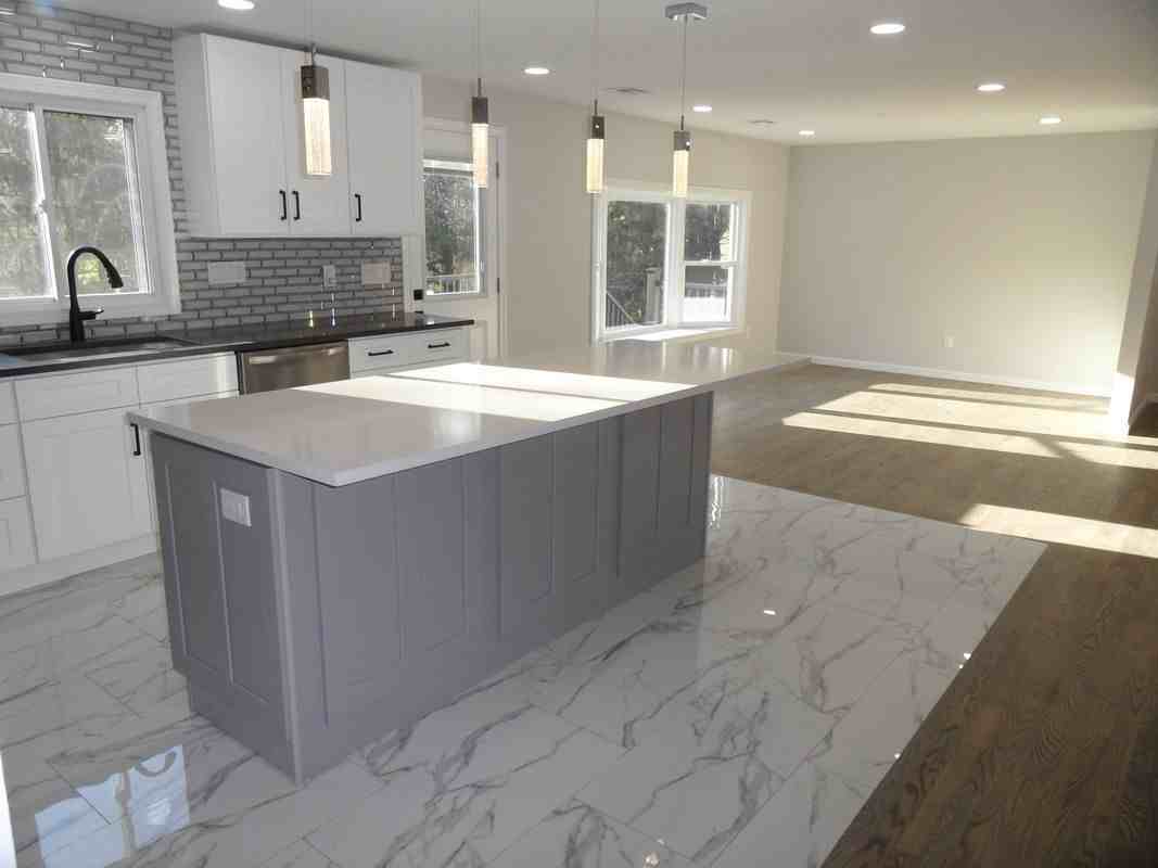 4 Crestview Dr - Photo 5 of 43