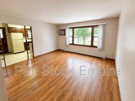 905 W 18th St #201 - Photo 1 of 1