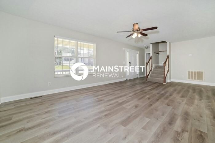 3821 Hillside Terrace Ln - Photo 3 of 16