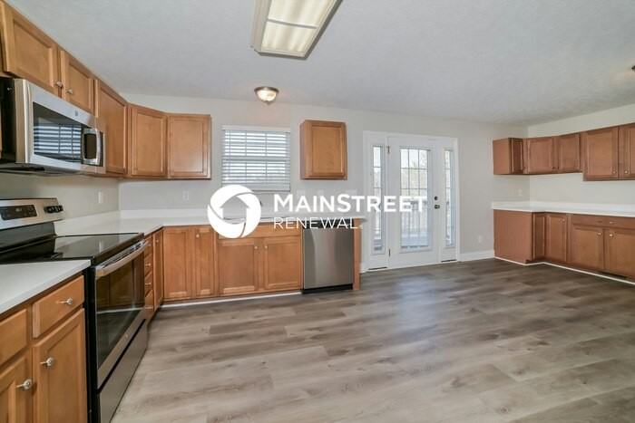 3821 Hillside Terrace Ln - Photo 5 of 16