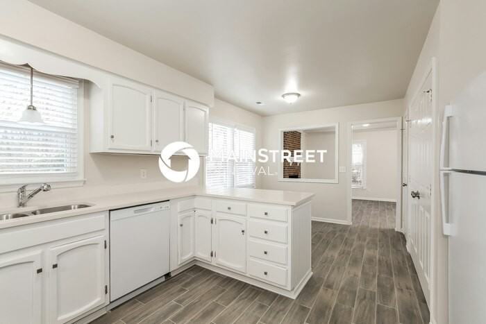 6805 River Hills Dr - Photo 6 of 15