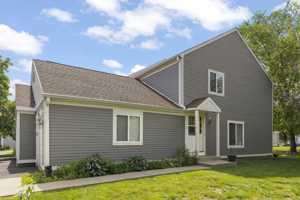featured image of 2736 Prairieview Ln S