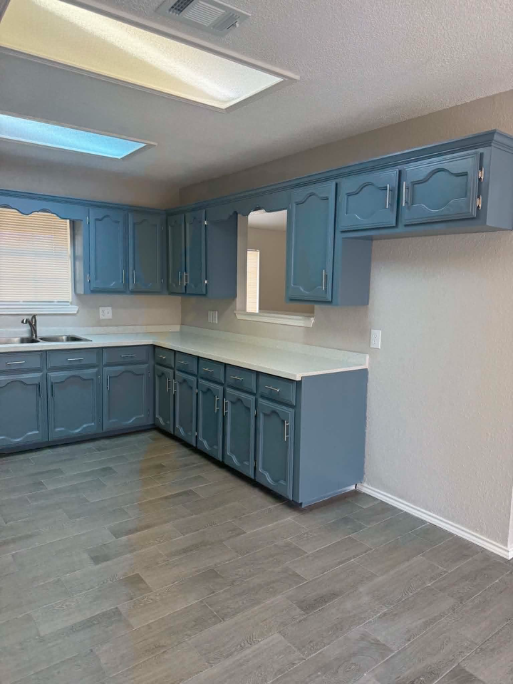 124 Maerose Avenue - Photo 6 of 20