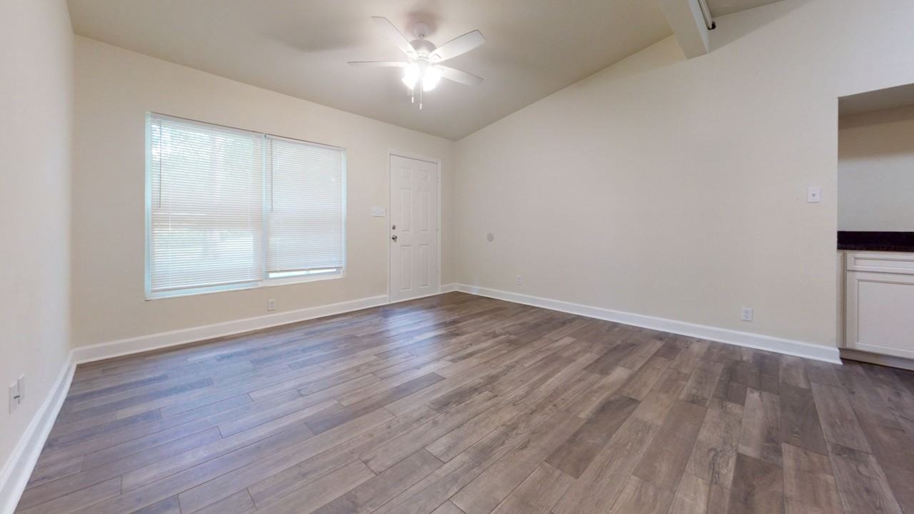 1694 Sharkey St #NA - Photo 6 of 17