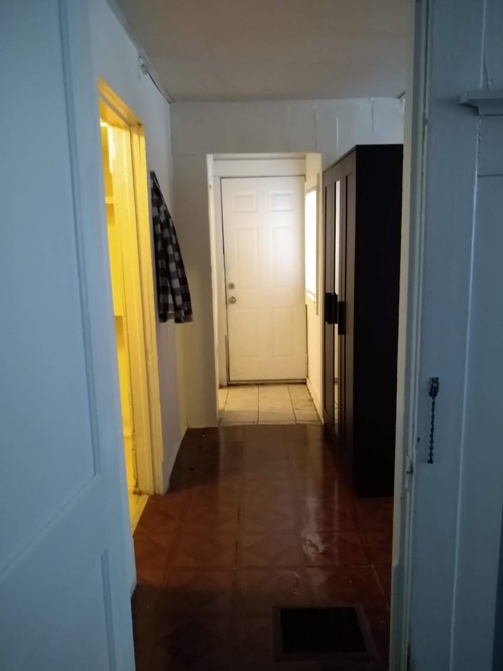 1422 1422 4 13th Place South #NA - Photo 7 of 14