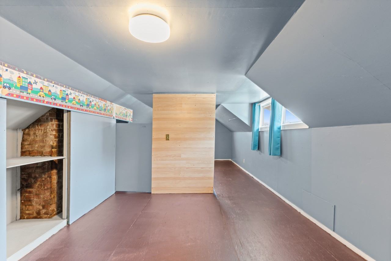 9129 School Street - Photo 6 of 27