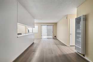 630 Mariposa - Photo 1 of 1