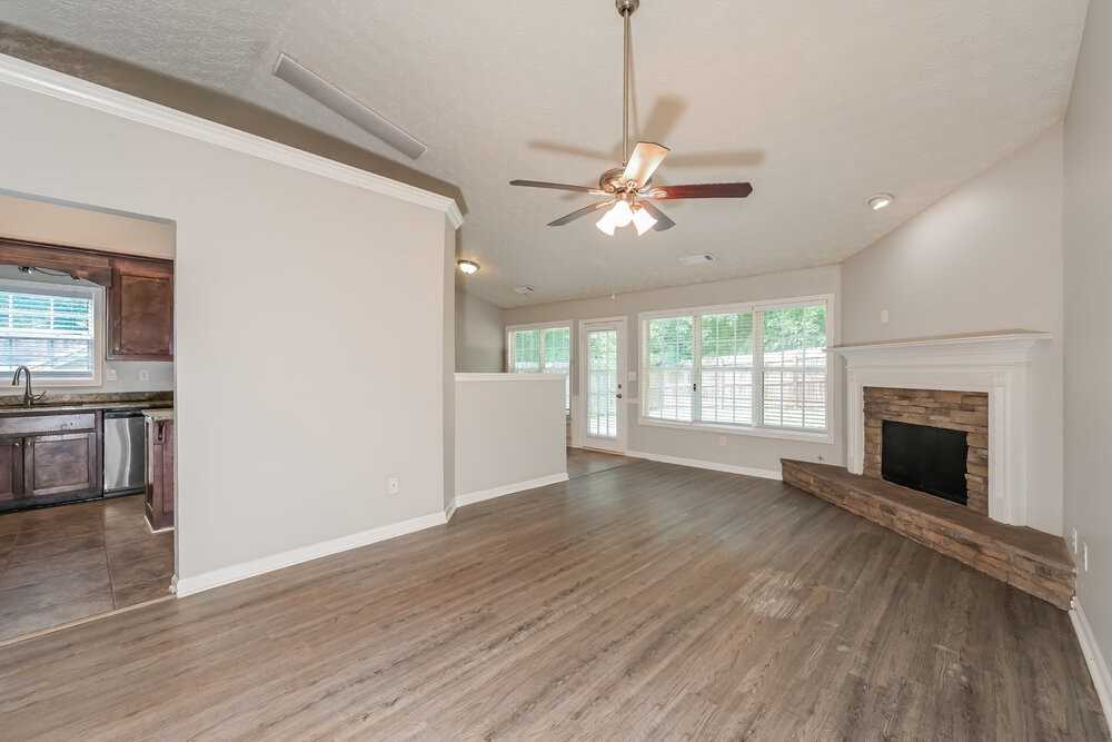 85 Butler Bridge Cir - Photo 4 of 17