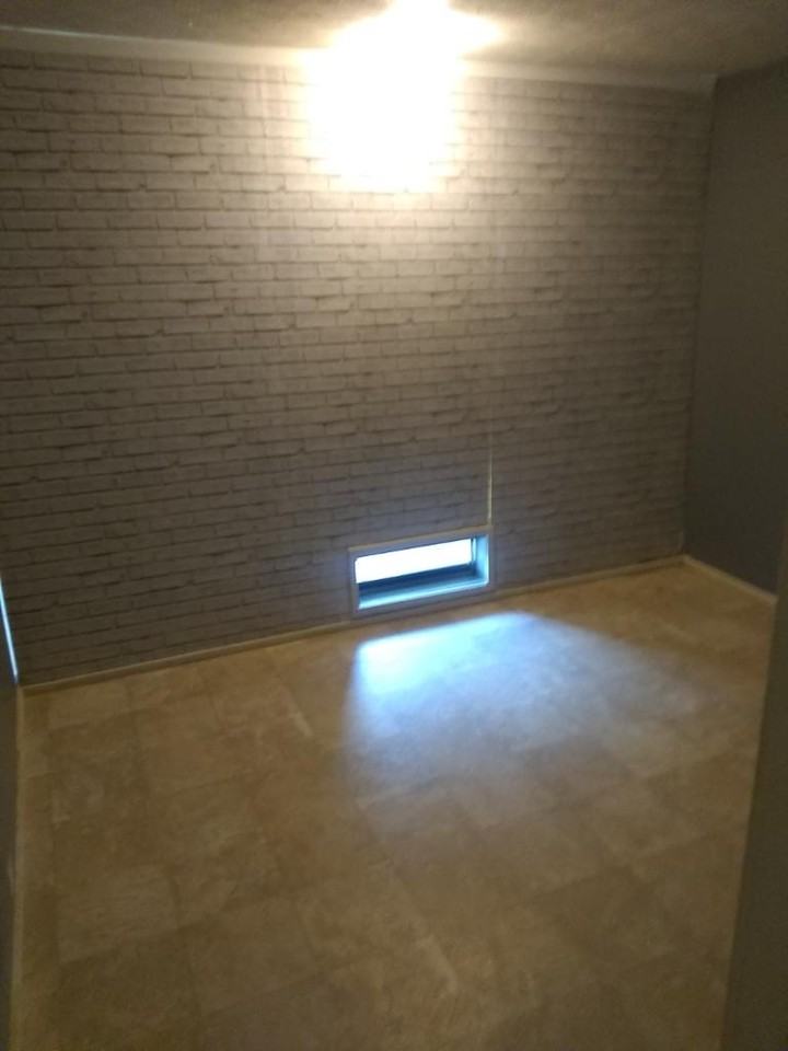 209 E Wilson St #1 - Photo 2 of 5
