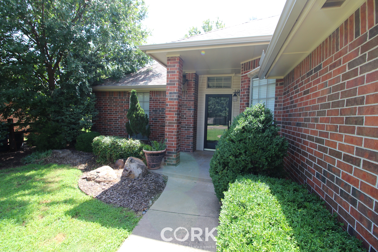 2808 Stonebrook Rd #1 - Photo 3 of 50