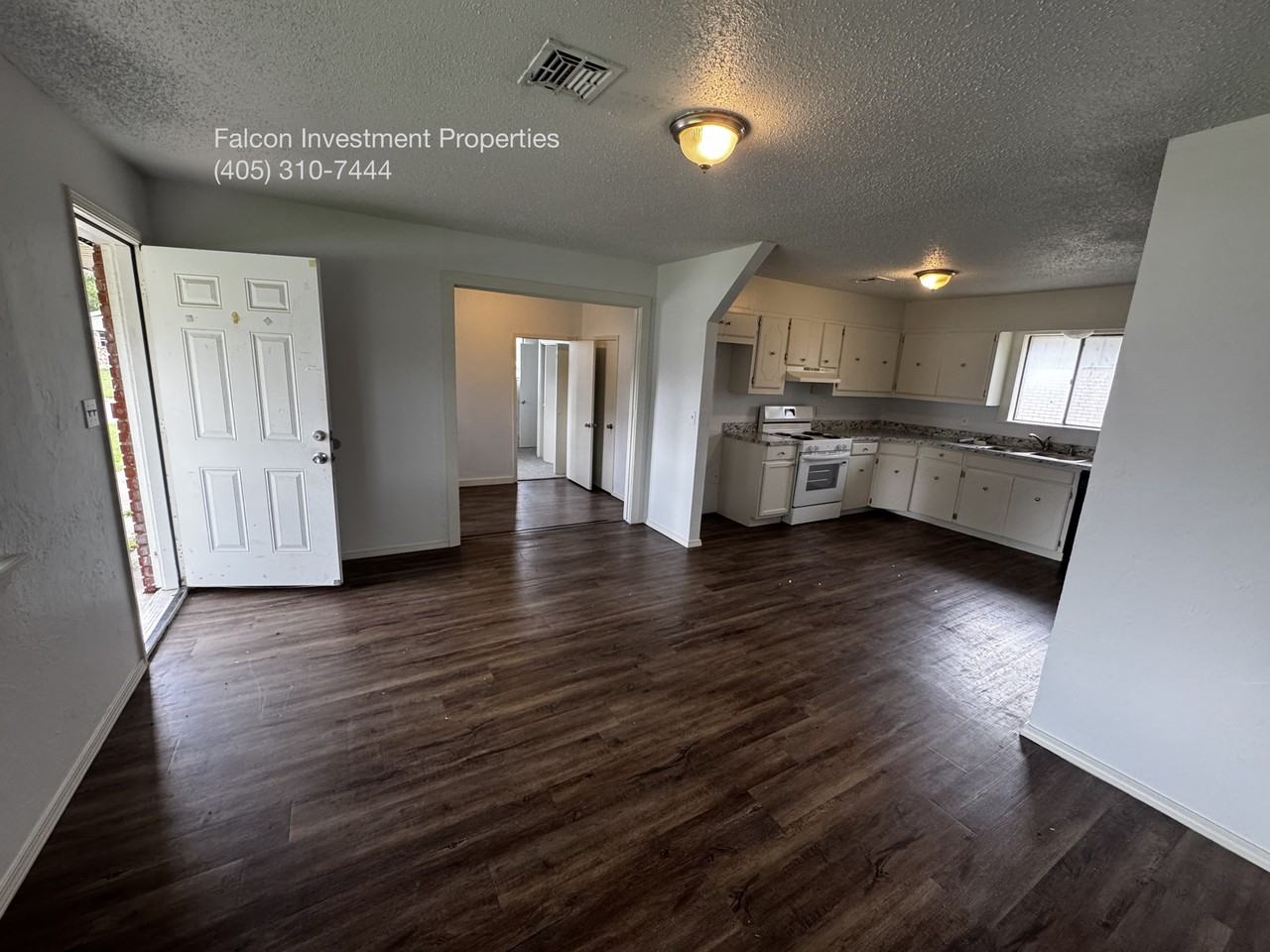 3156 Sw 71st St #1 - Photo 3 of 21