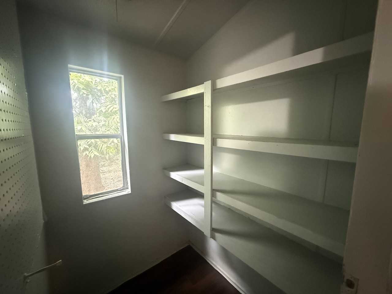 412 W North St #1 - Photo 5 of 13