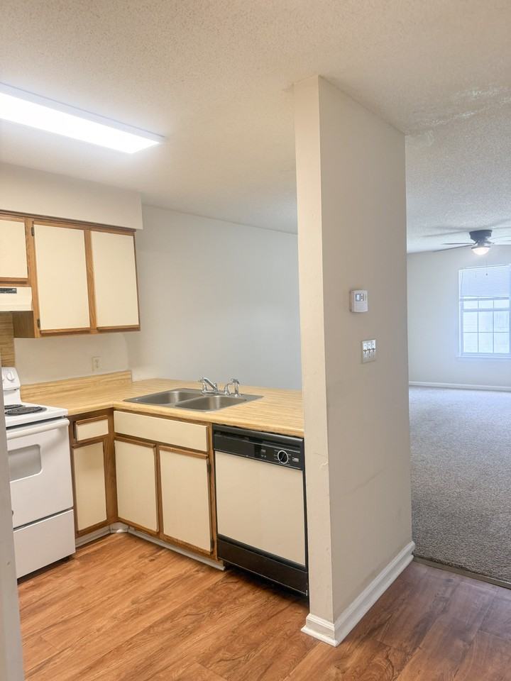 222 Lanier Dr #1 - Photo 2 of 8