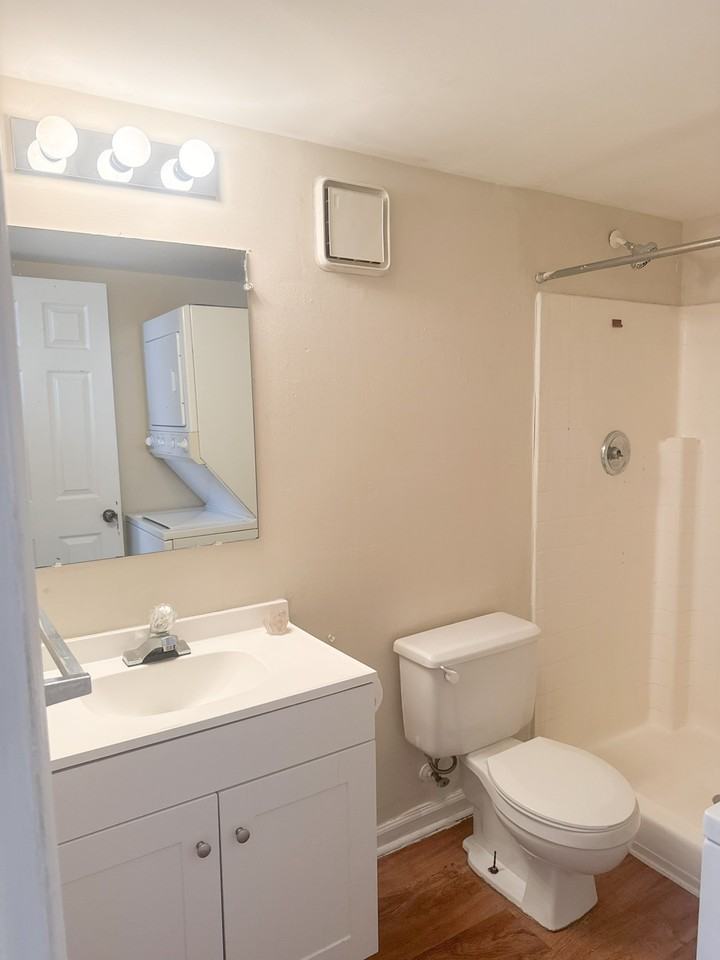 222 Lanier Dr #1 - Photo 6 of 8