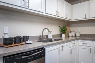 7875 Sw Vlahos Dr - Photo 1 of 1