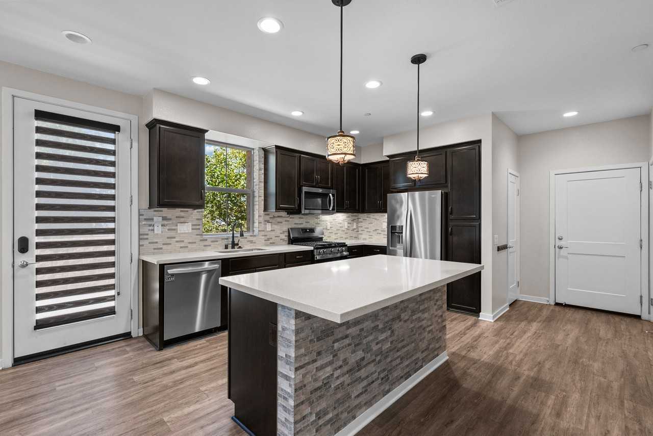 105 Red Brick Dr #1 - Photo 4 of 50
