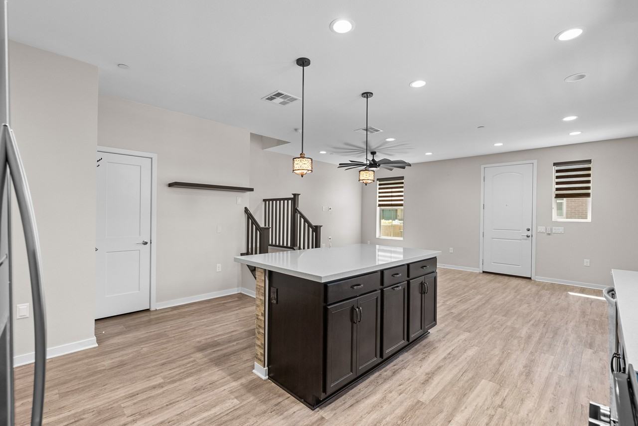 105 Red Brick Dr #1 - Photo 5 of 50