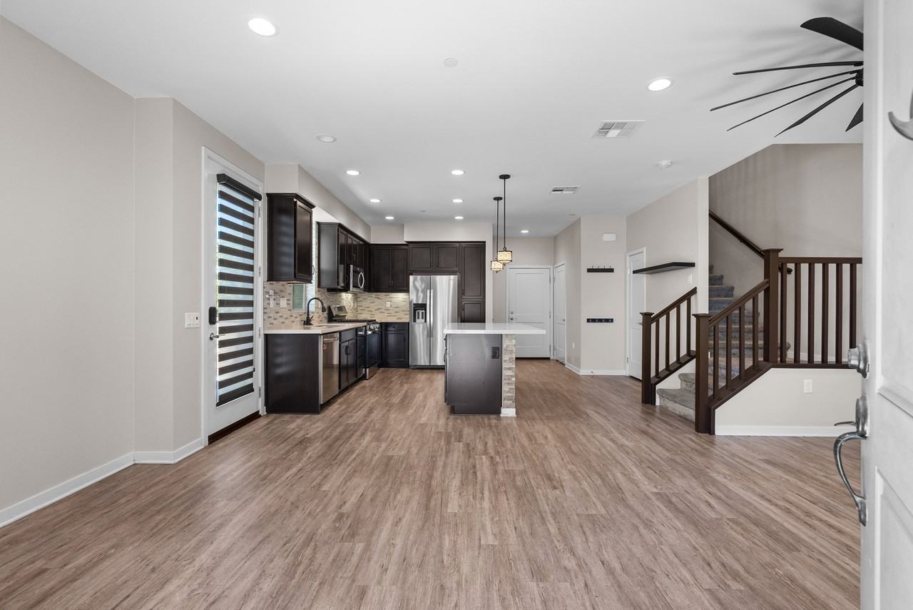 105 Red Brick Dr #1 - Photo 7 of 50