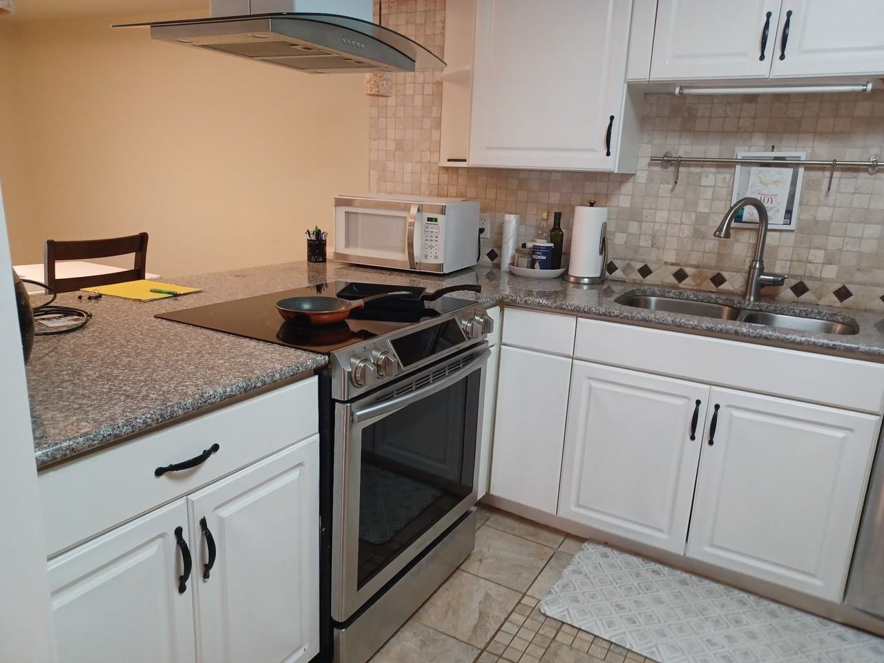 569 Ayrshire Way #1 - Photo 5 of 20