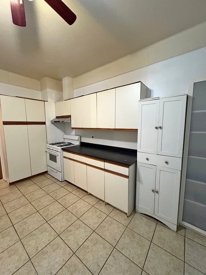 2770 Franklin St #1 - Photo 2 of 10