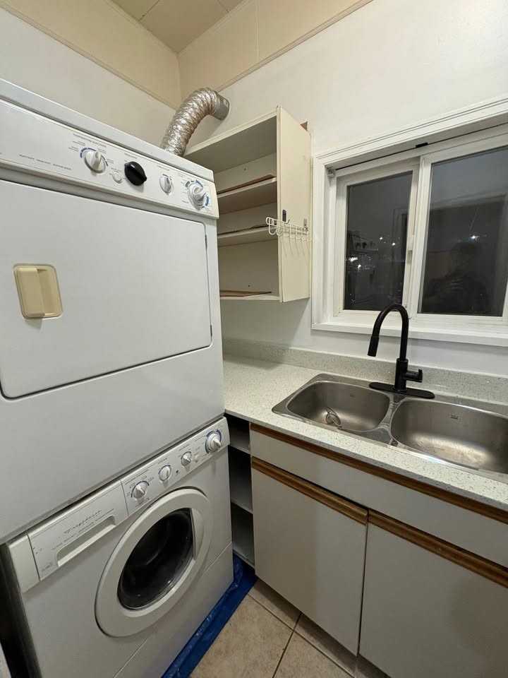 2770 Franklin St #1 - Photo 7 of 10
