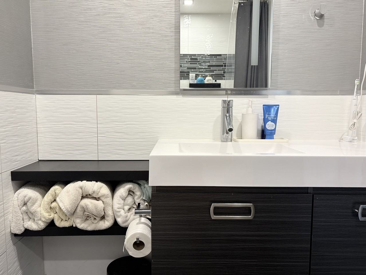 1 East Cordova Street - Photo 7 of 13