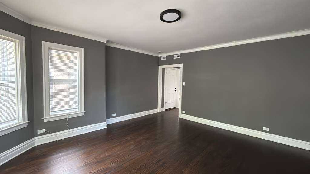 8210 S Marshfield Ave #2 - Photo 6 of 50