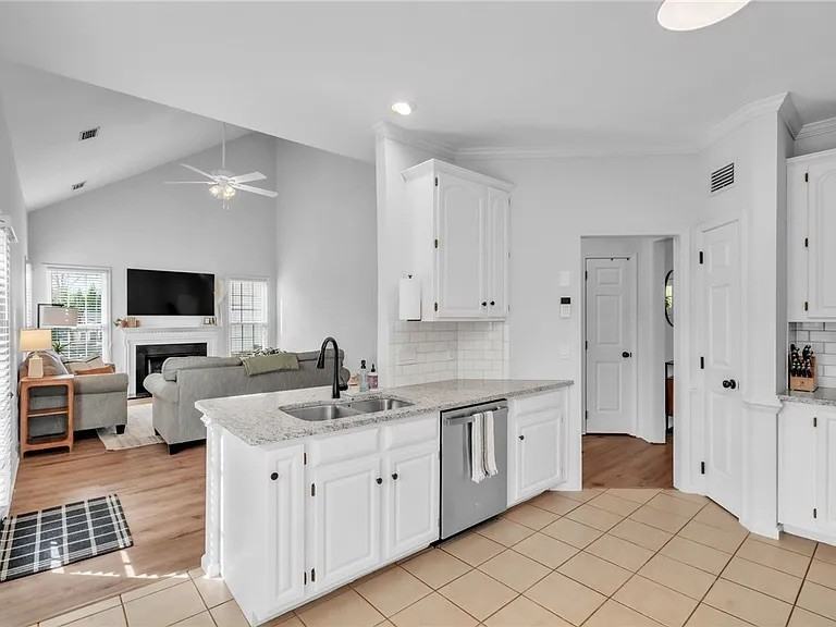 417 Roberts Rd #1 - Photo 6 of 27