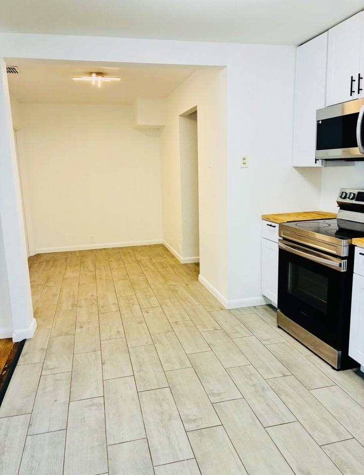 1114 Belmeade Dr #1 - Photo 4 of 8