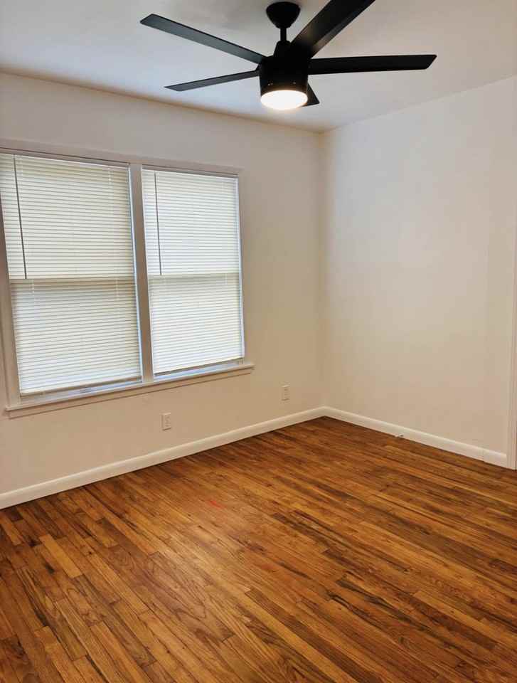 1114 Belmeade Dr #1 - Photo 5 of 8
