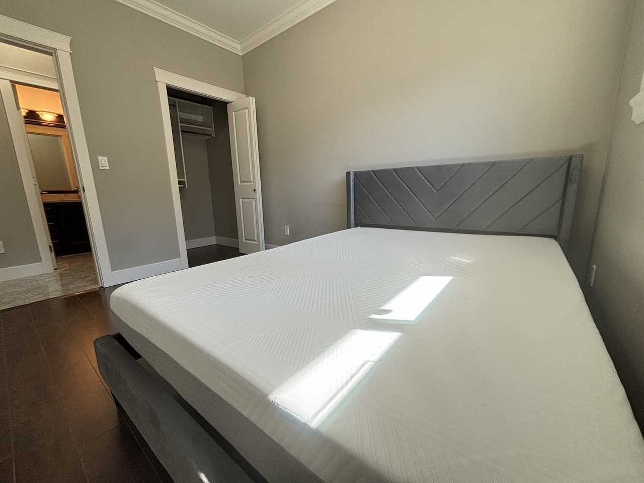 6040 Leibly Avenue - Photo 5 of 8