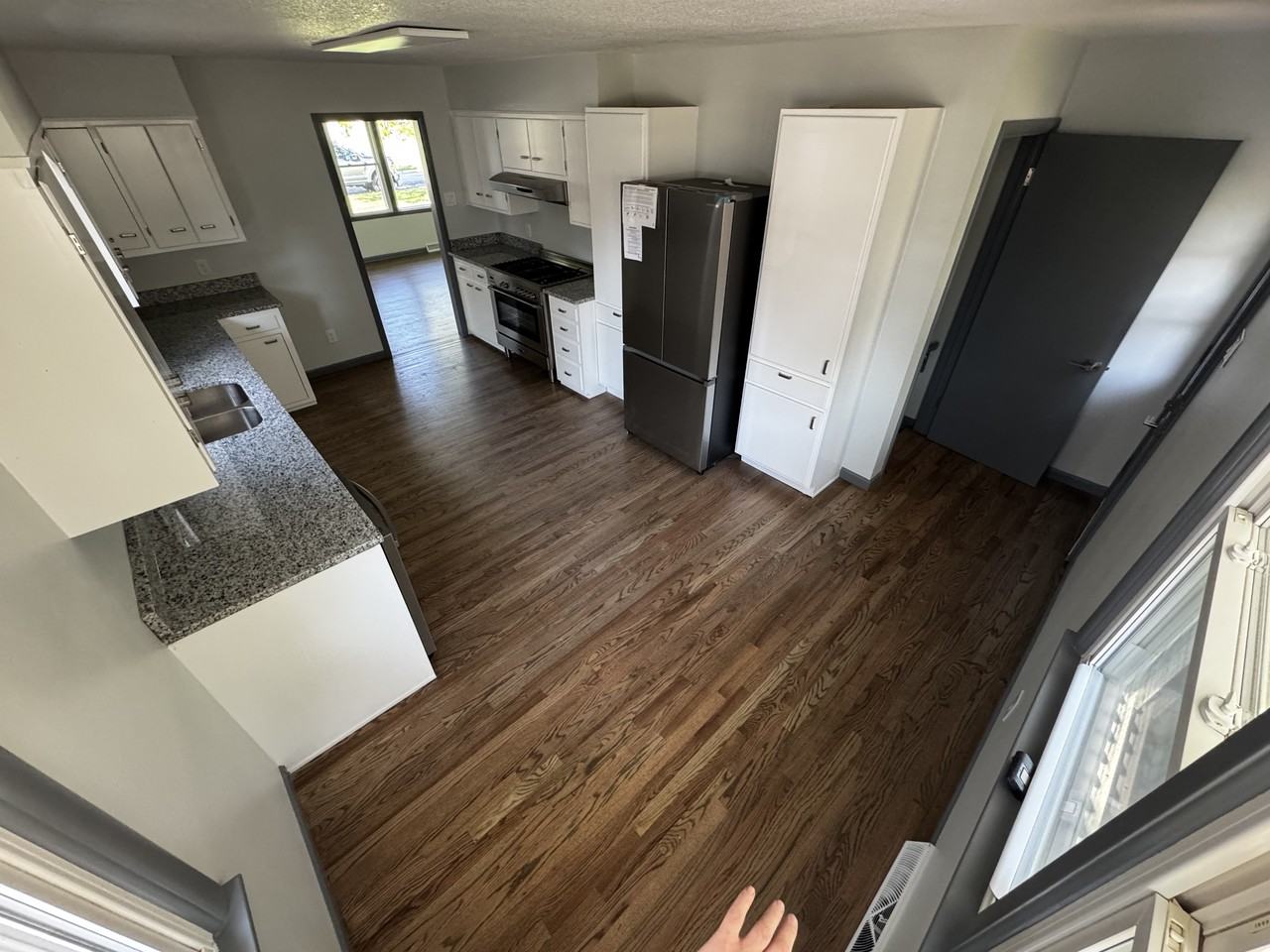622 Ne Emmett St #1 - Photo 4 of 18