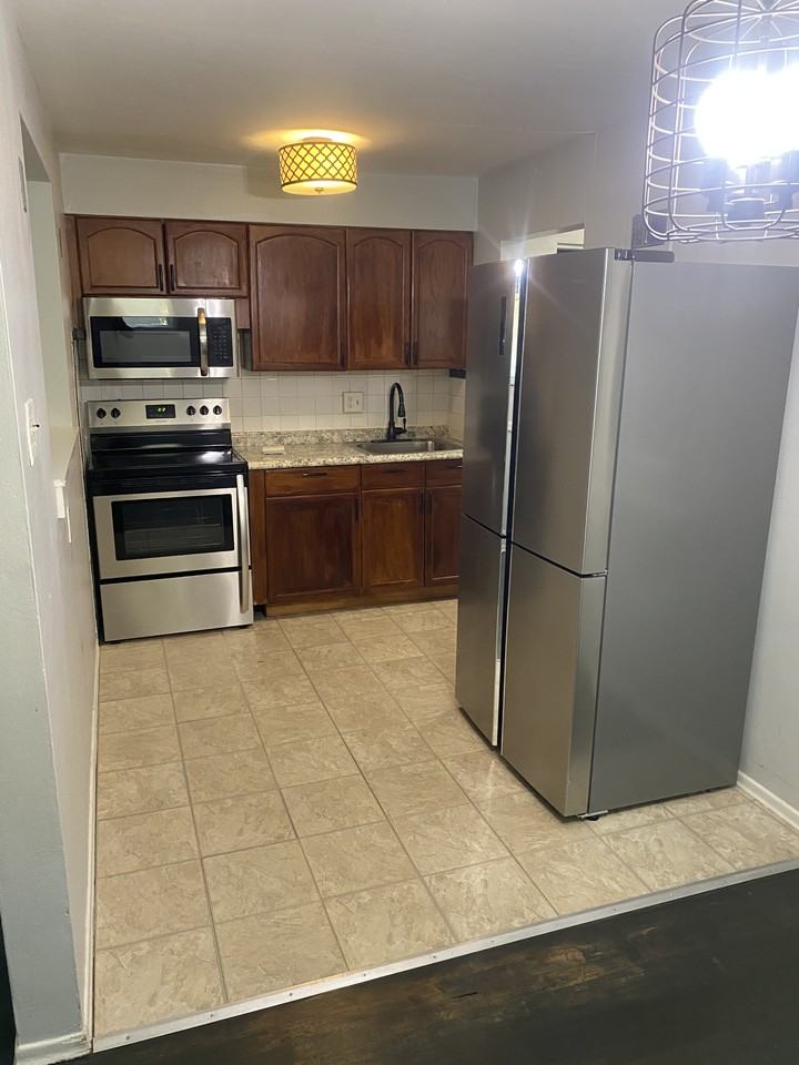 3828 Illinois Ave #3828APTB - Photo 5 of 7