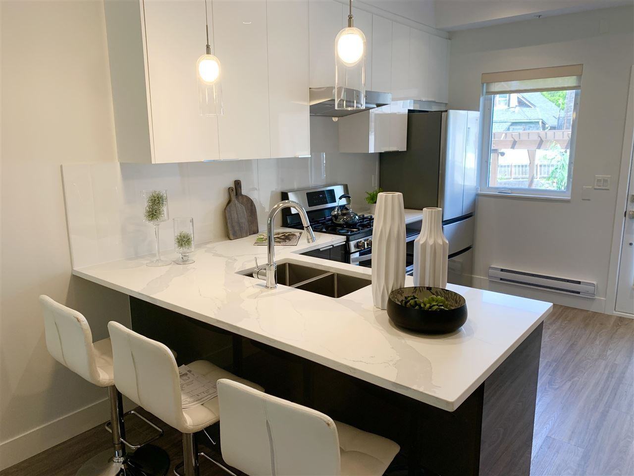 2729 Duke Street - Photo 4 of 20