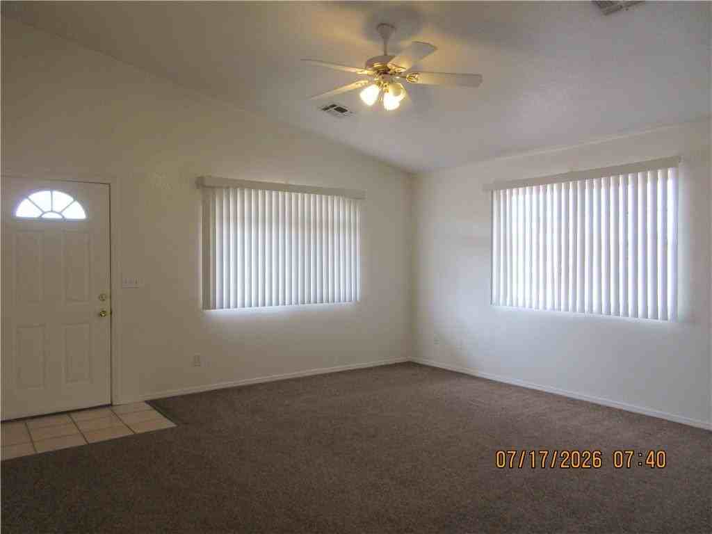 3162 E Gordon Dr - Photo 2 of 12