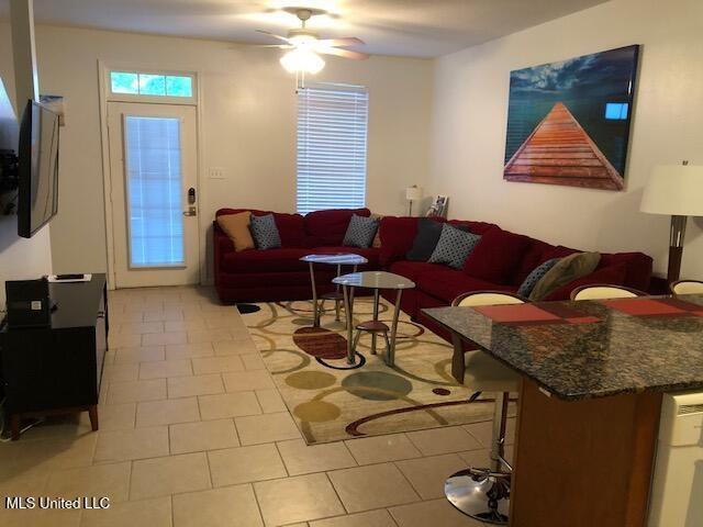 1270 Century Oaks Dr - Photo 4 of 43