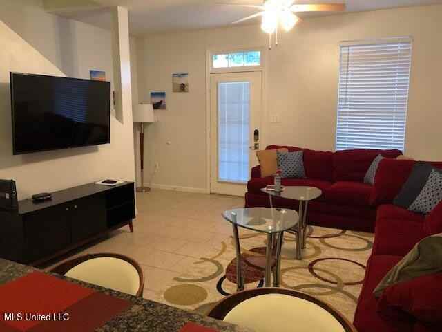 1270 Century Oaks Dr - Photo 5 of 43