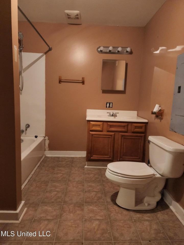 161 Highway 305 N - Photo 2 of 4