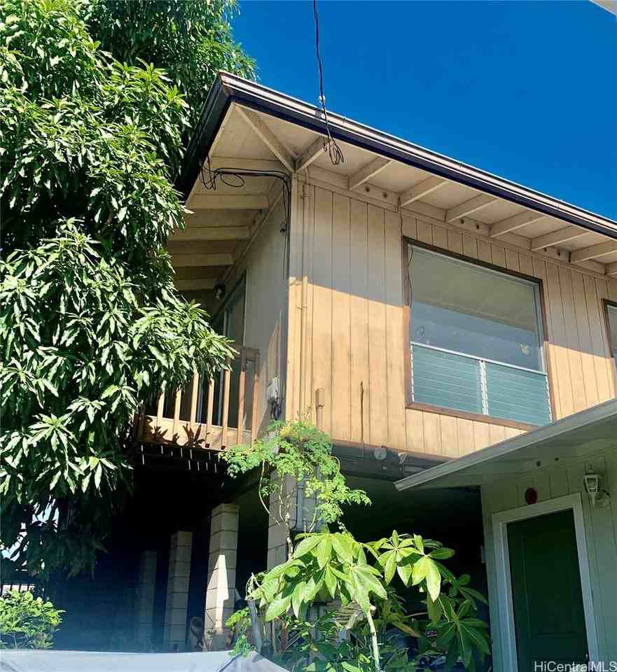 3510A Hinahina St - Photo 2 of 17