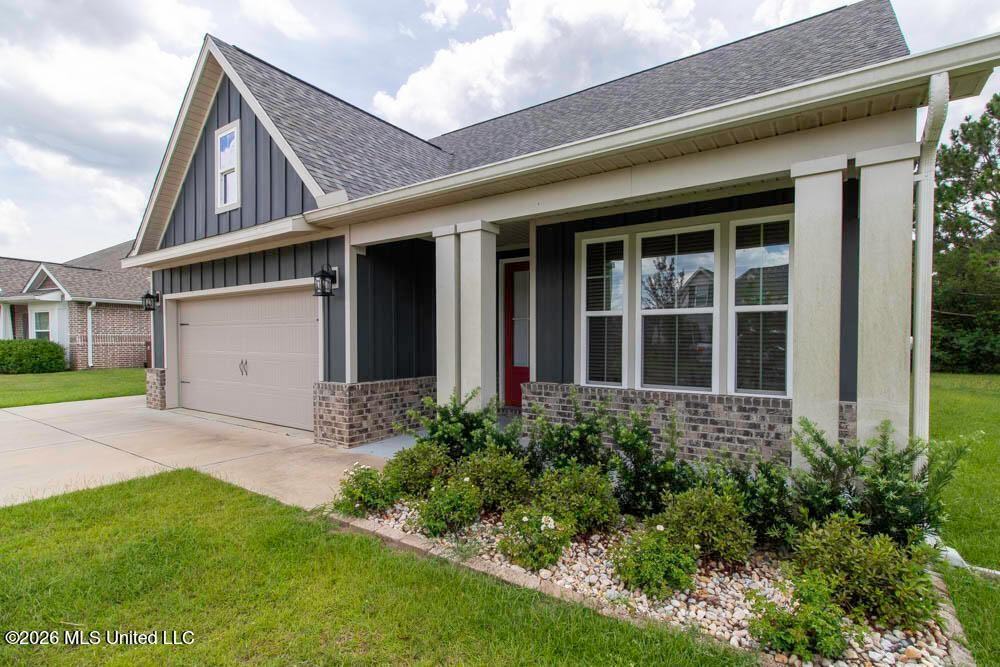 W Landon Green Cir - Photo 3 of 34