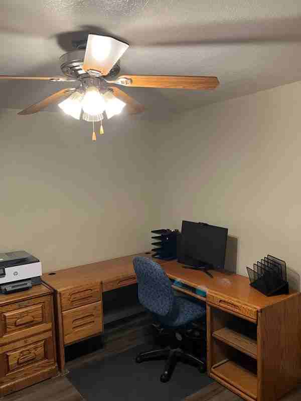1460 Berry Dr - Photo 2 of 9