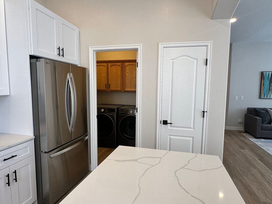10592 Pearlwood Cir - Photo 5 of 32