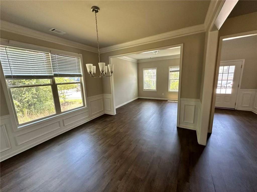 7881 Silk Tree Pointe - Photo 4 of 17