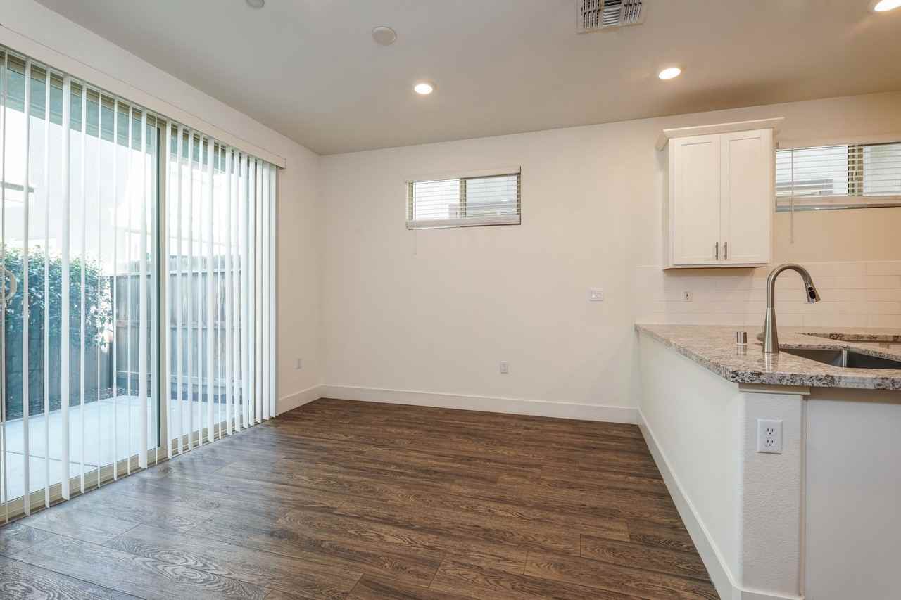 10558 Trill Way - Photo 3 of 9